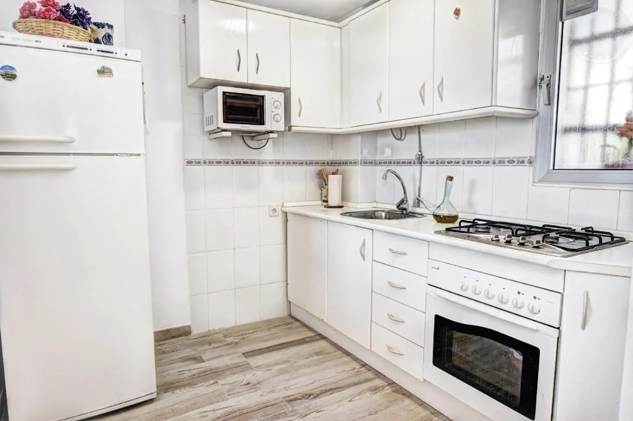 Benalmadena Apartamento Amplio, Soleado Y Con Vista Panoramica A 400 Metros De La Playa 0*,
